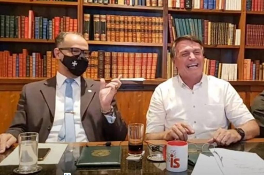 Live Barra Torres e Bolsonaro
