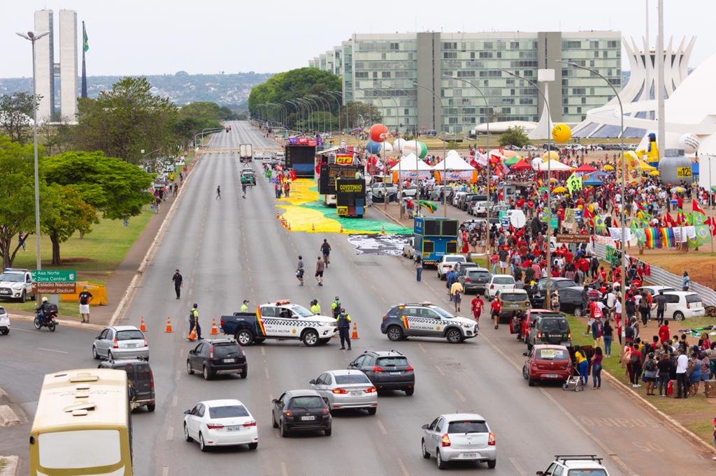 protesto contra o governo bolsonaro no eixo monumemtal em brasilia 1