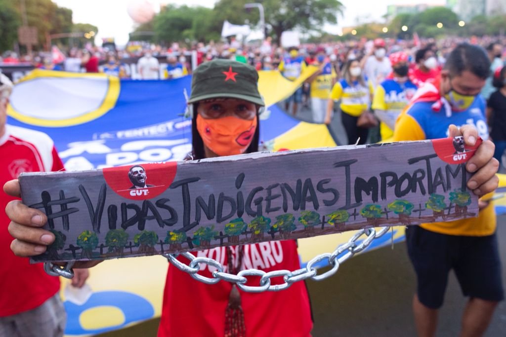 Ato contra o presidente Jair Bolsonaro, em Brasília, reúne centenas de manifestantes