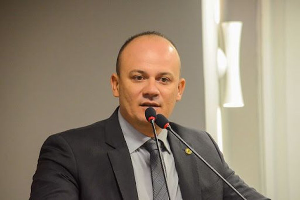 Deputado estadual Cabo Gilberto Silva (PSL)
