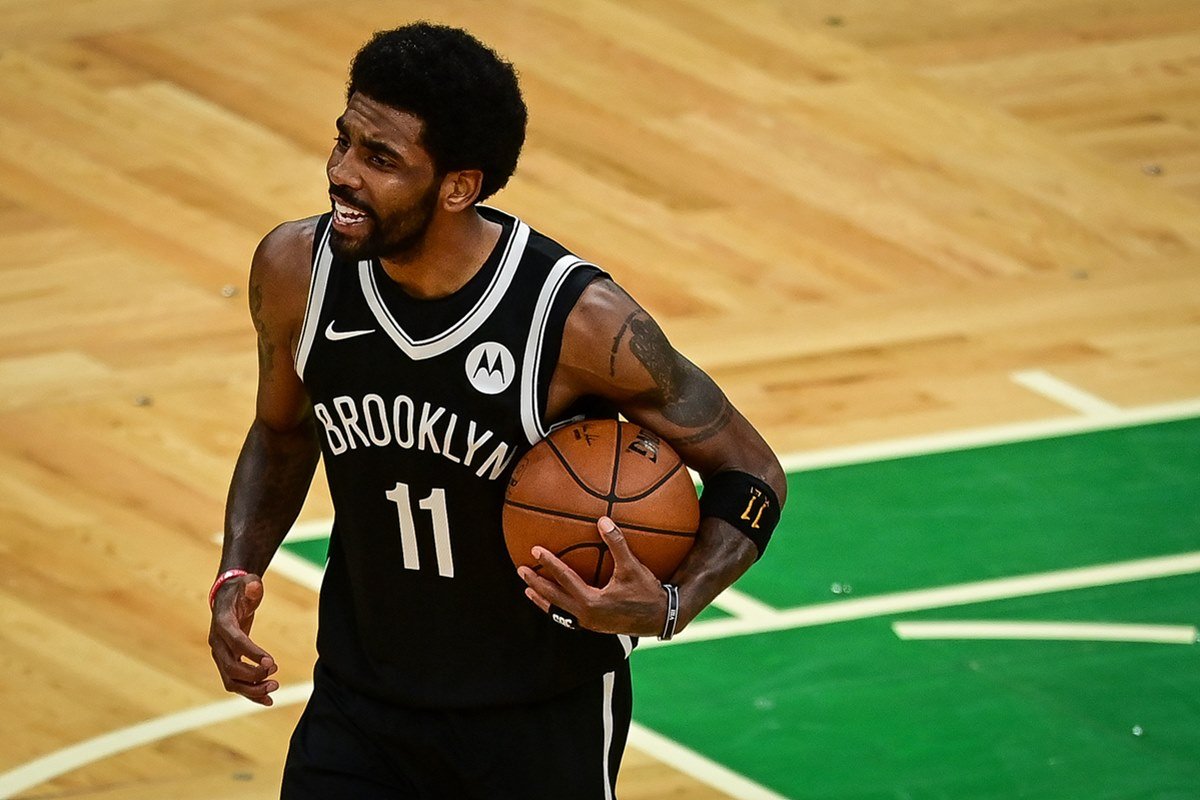 Kyrie Irving é liberado para jogos em Nova York