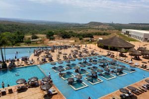 Tauá Resort: piscinas maravilhosas, spa, sport bar e muito mais