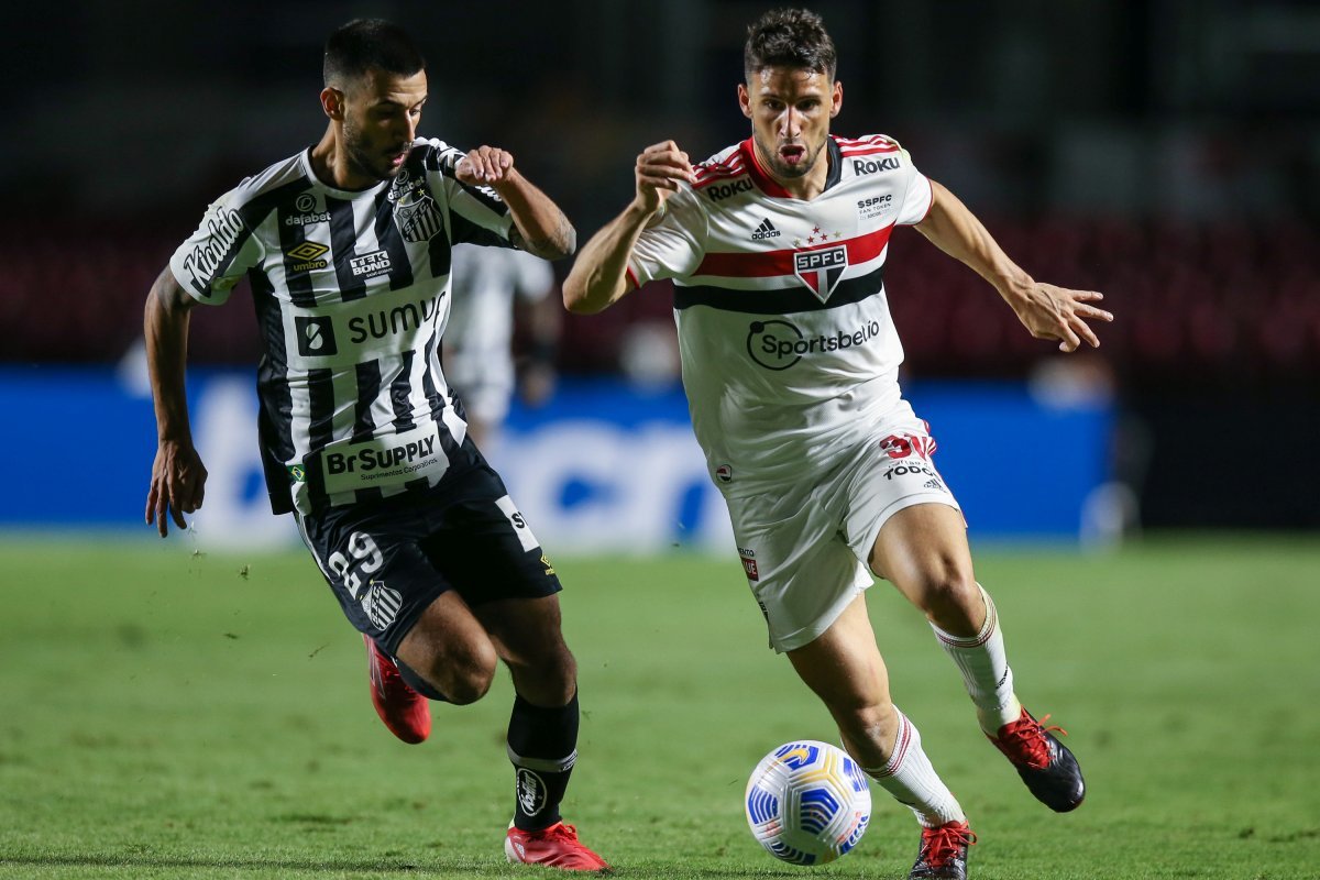 Na Vila Belmiro, São Paulo enfrenta o Santos pelo Brasileiro Feminino - SPFC