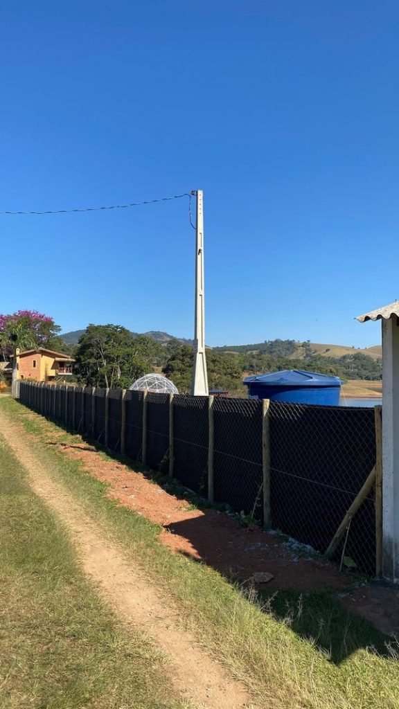 O acesso para a Bubble Experience é feito por uma estrada de terra, percurso que dura cerca de 10 minutos