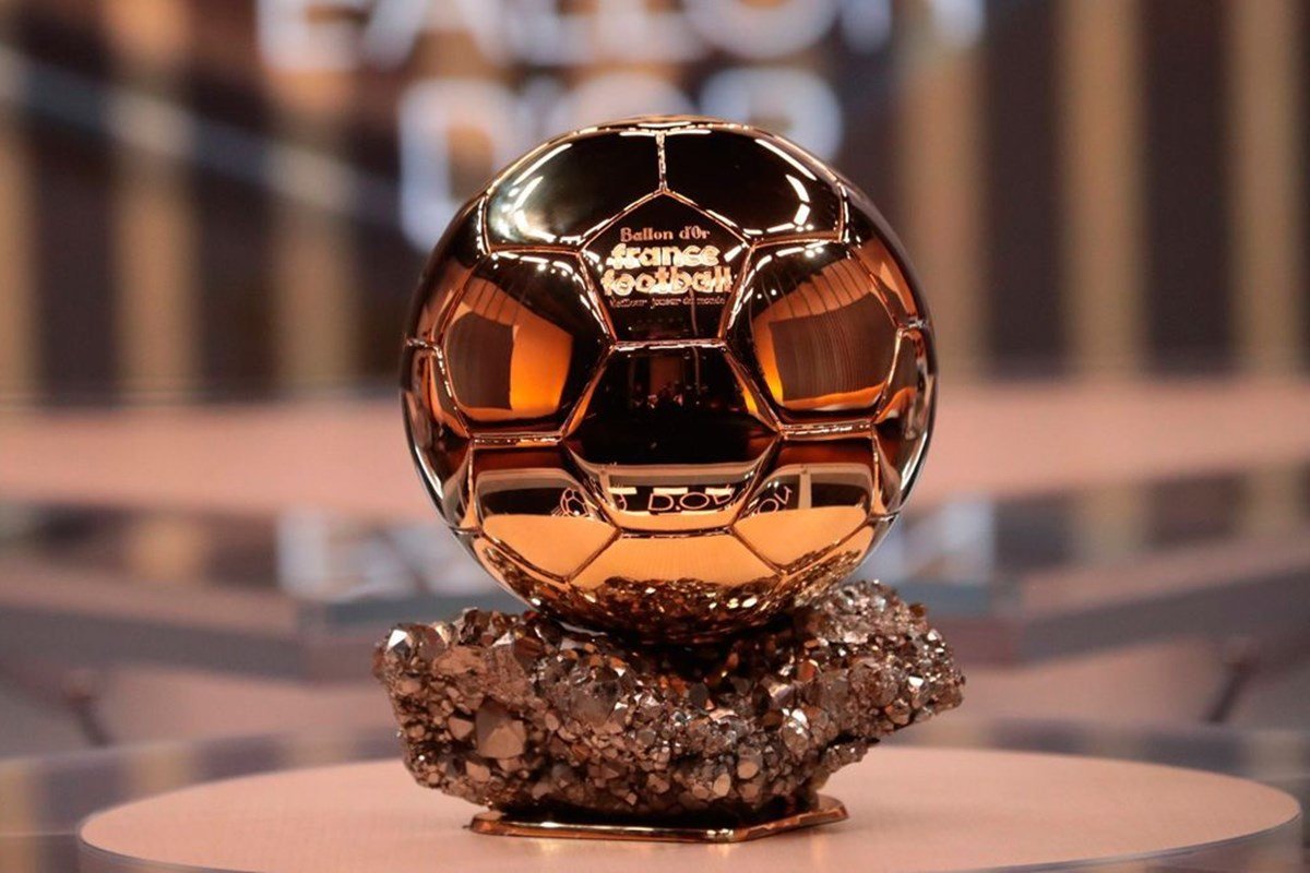 EA Sports FC anuncia parceria com Bola de Ouro