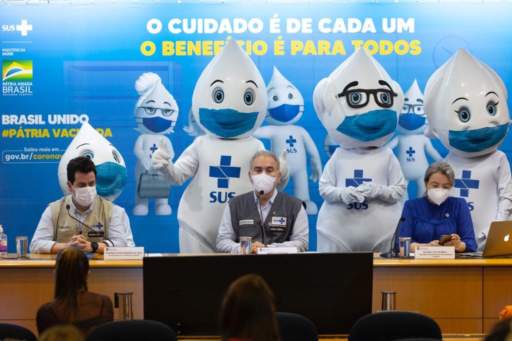 ministro da Saúde, Marcelo Queiroga, me coletiva de imprensa de apresentação do cronograma de vacinação da Covid-19 para 2022