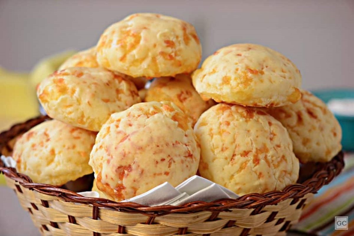 Pão de queijo é melhor que Croissant”: Brasil e França rende memes