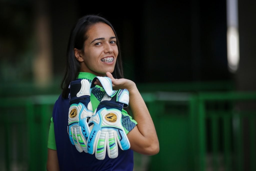 Karen Hipólito Minas