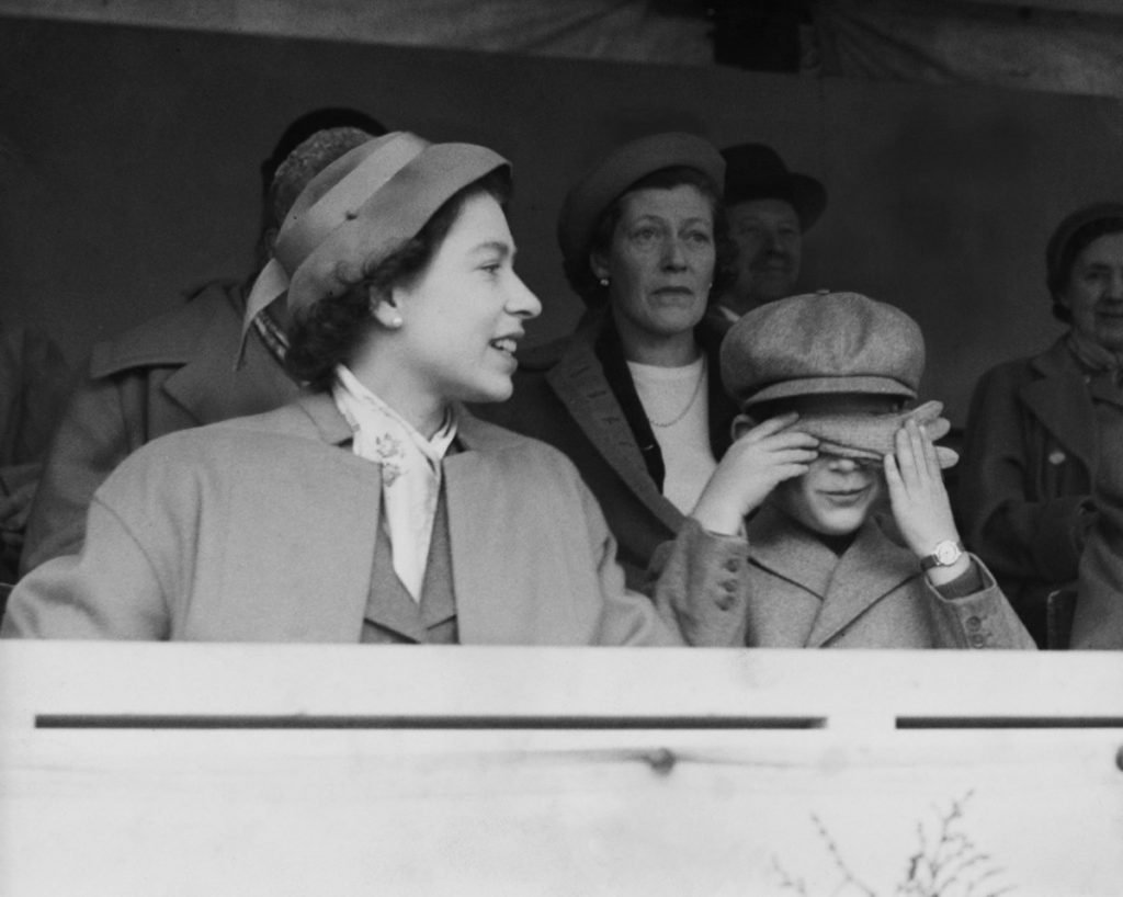 Rainha Elizabeth e Charles