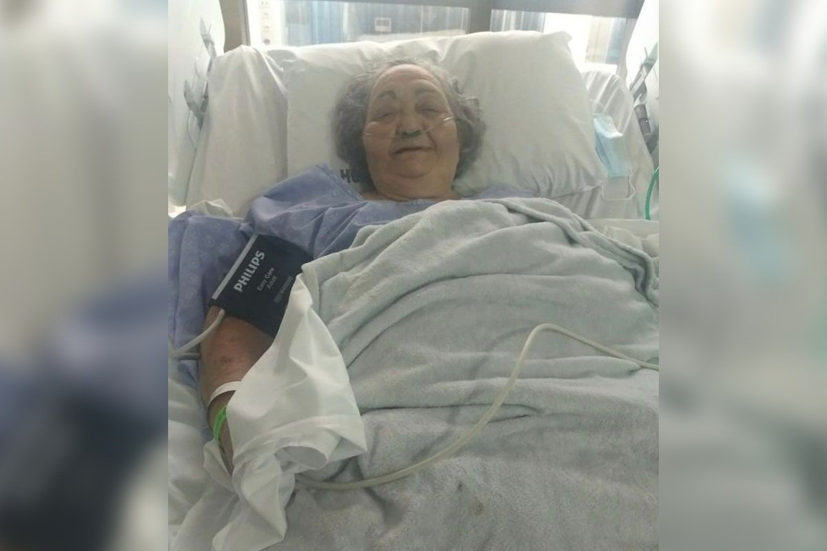 Idosa do DF ganha de presente cirurgia igual a de Mick Jagger