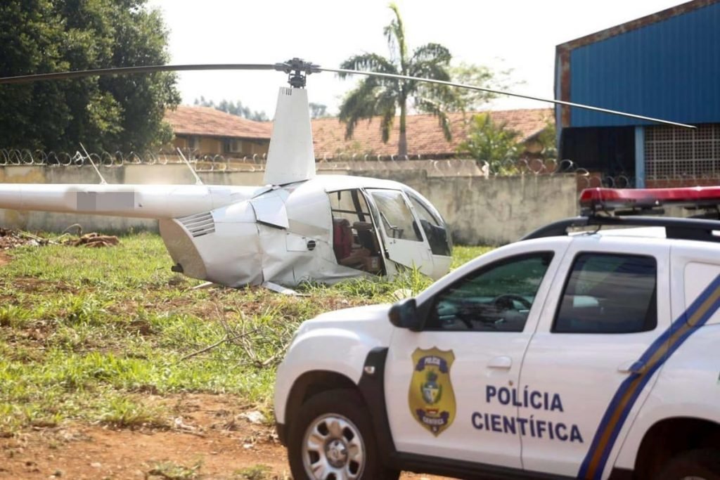 Helicóptero faz pouso forçado em Goiânia