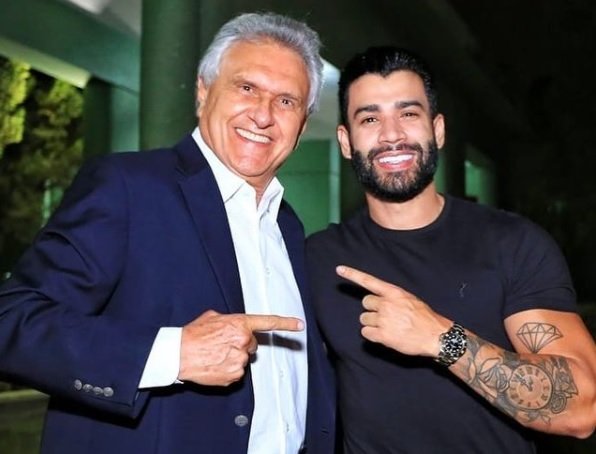 Gusttavo Lima faz post em clube de tiros e pede revogação do