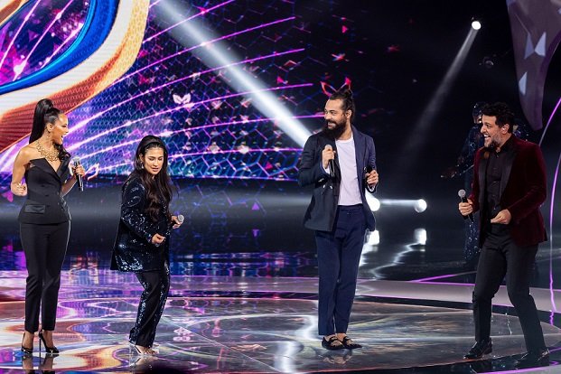 Taís Araújo, Simone, Eduardo Sterblitch e Rodrigo Lombardi no The Masked Singer Brasil