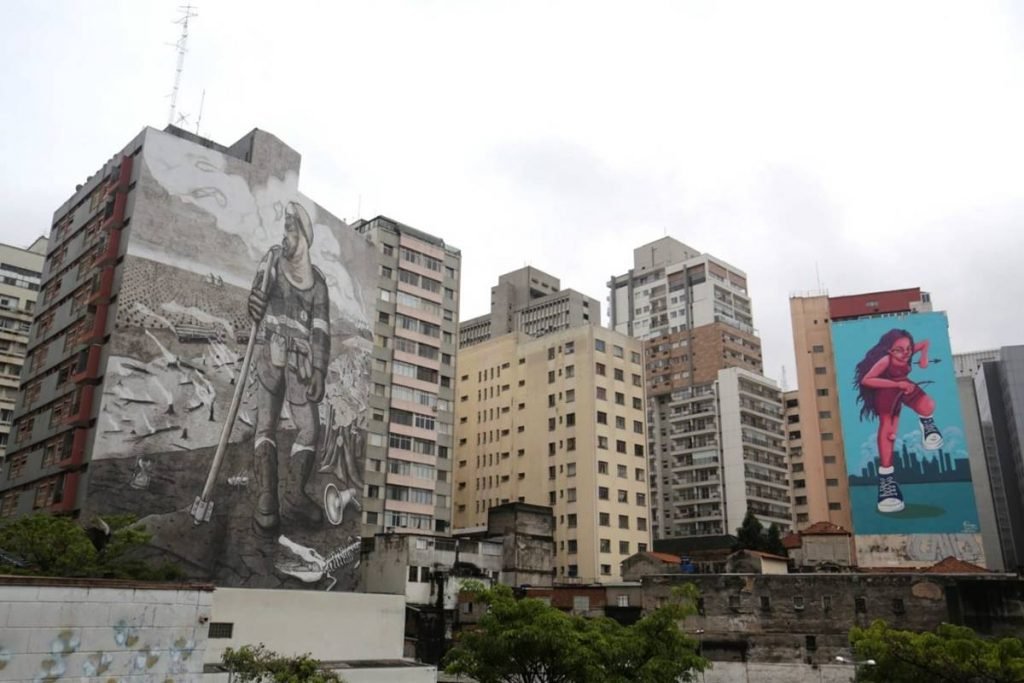 pintura feita com cinzas das queimadas homenageia brigadistas do Brasil em São Paulo