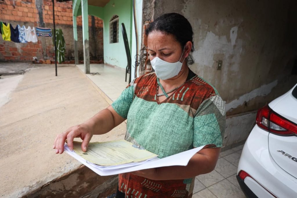 Entrevista com Gerusa Fernandes Ferreira, mãe que entrou na justiça após descobrir que sua filha havia sido trocada na maternidade 6 anos atrás