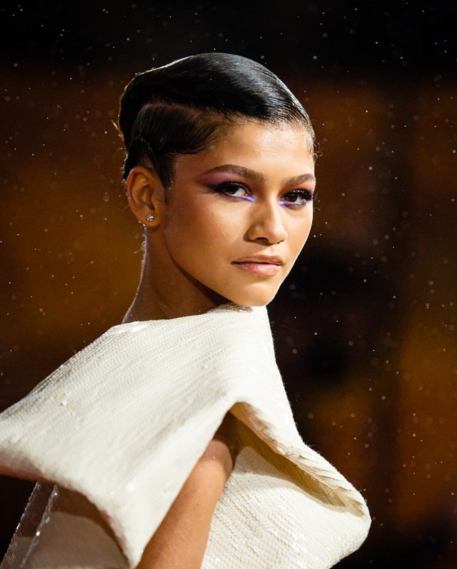 LONDON, ENGLAND - OCTOBER 18: Zendaya attends the