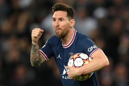Messi comemorando o gol pela Champins League