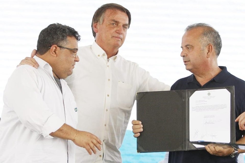 Bolsonaro e Rogério Marinho no Ceará
