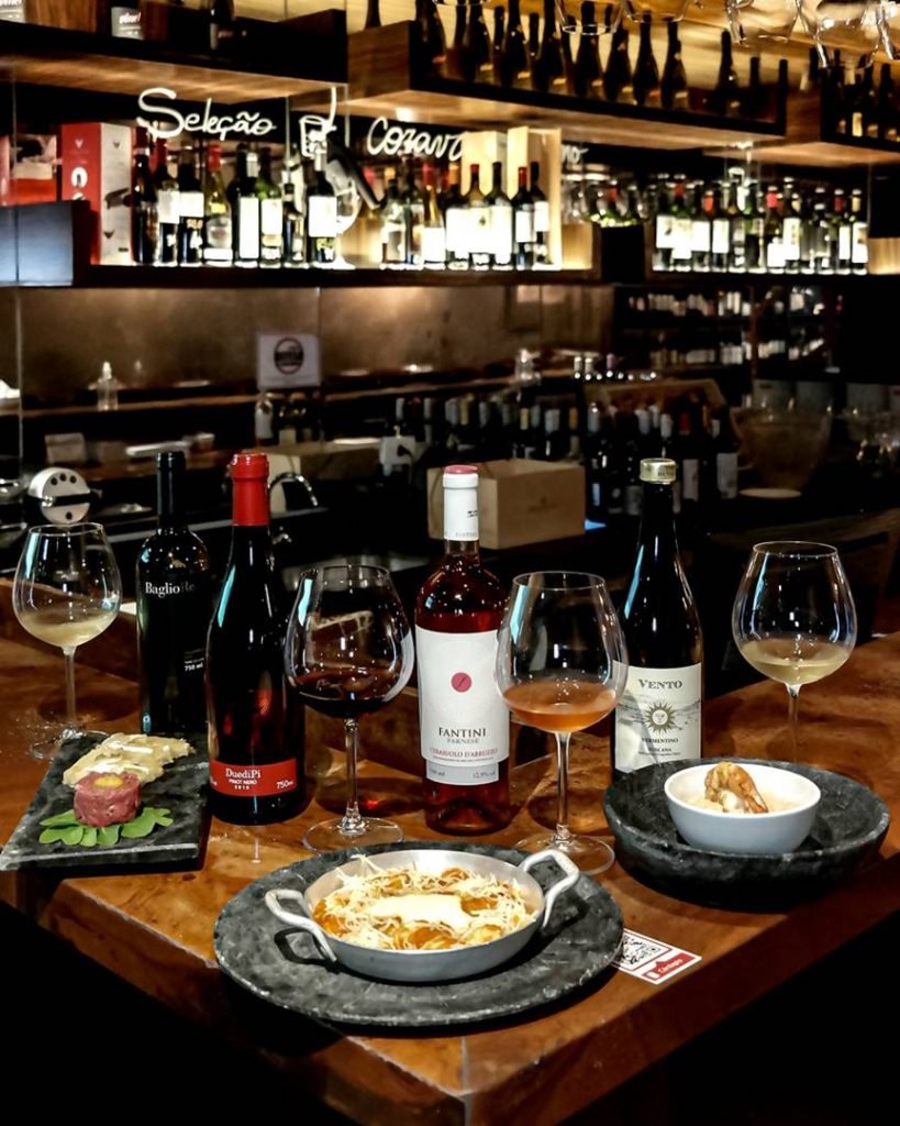Vinhos e pratos