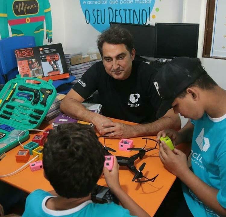 Programa Include entrega certificados a alunos do curso em Brasília