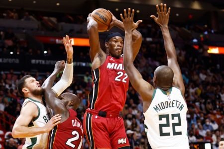 Miami Heat venceu o Bucks na estreia pela NBA
