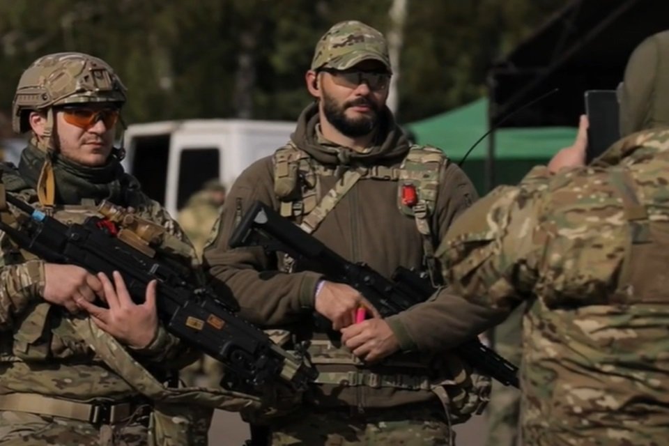 Vídeo: saiba como se sente um soldado em plena guerra