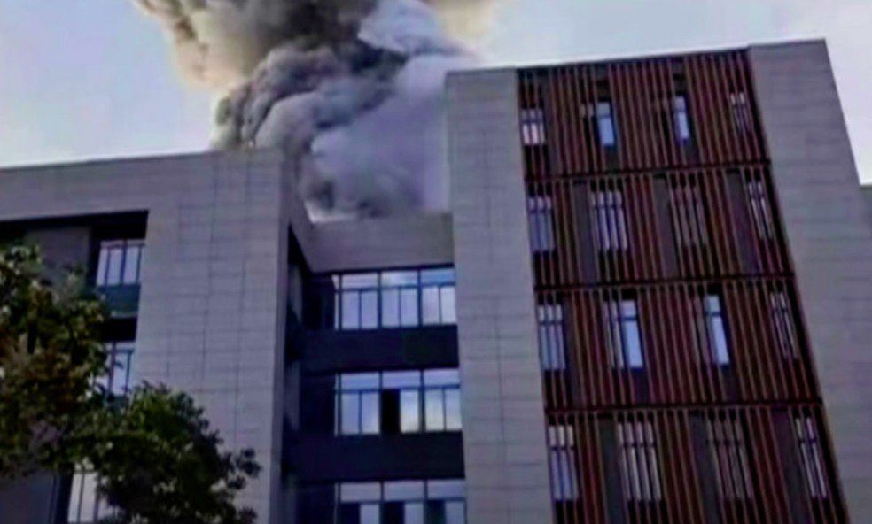 Explosão em laboratório universitário da China deixa mortos e feridos