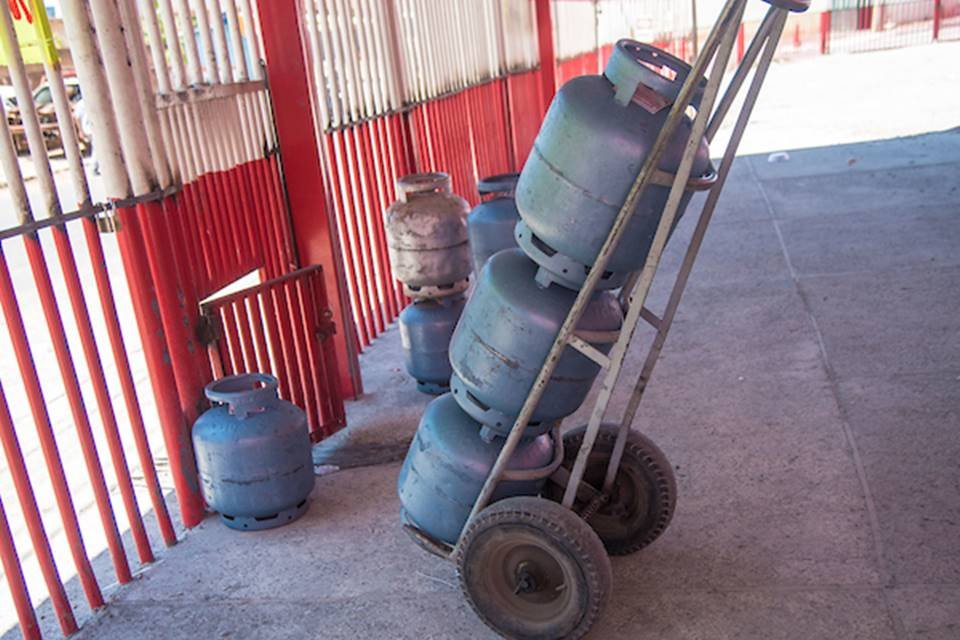 Em Mato Grosso, unidade federativa com maior variação, o preço é 20% mais caro do que a média nacional, custando R$124 por botijão.