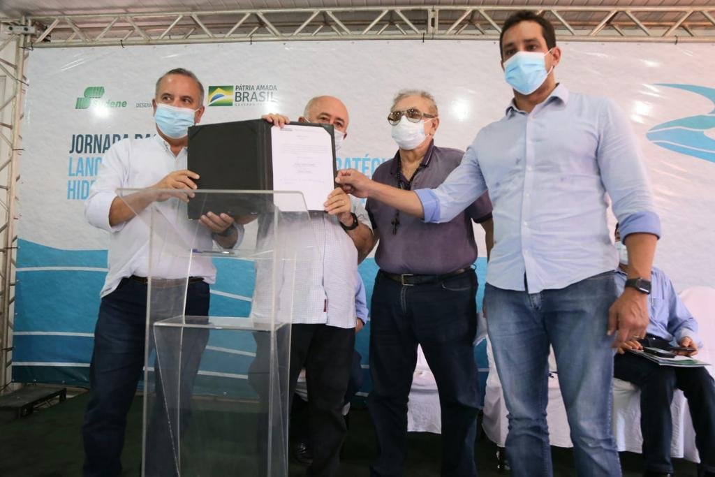 Governo federal assina retomada das obras do Projeto Marrecas-Jenipapo