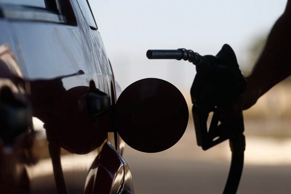 Posto de combustível gasolina - Preço