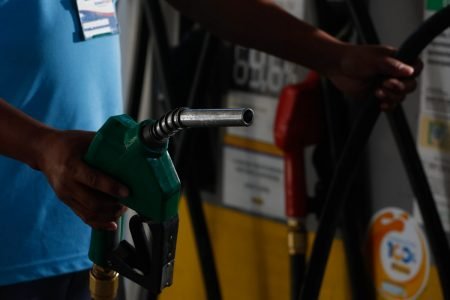 Posto de combustível gasolina - Preço