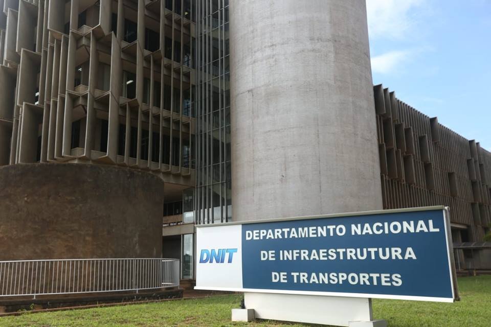 Prédio do Dnit, no Setor de Autarquias Norte
