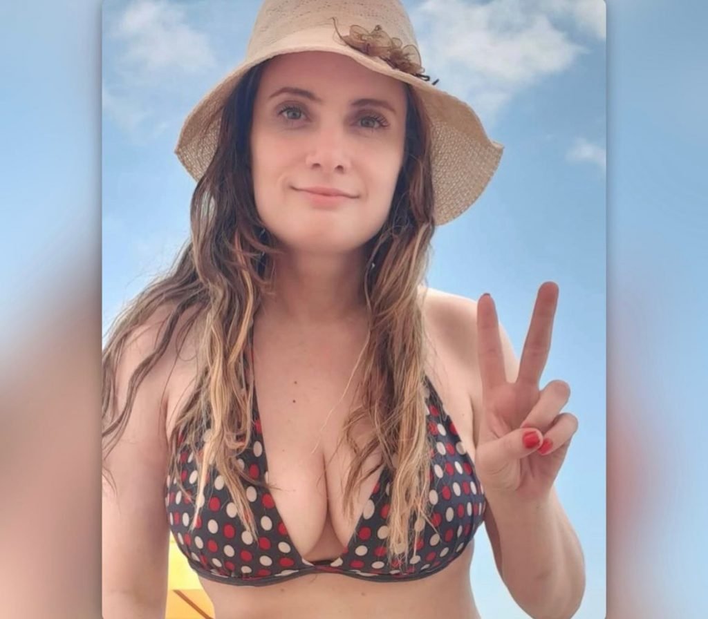 No relato jocoso sobre um fim de semana no local, a humorista comparou Praia Grande ao Rio Tietê