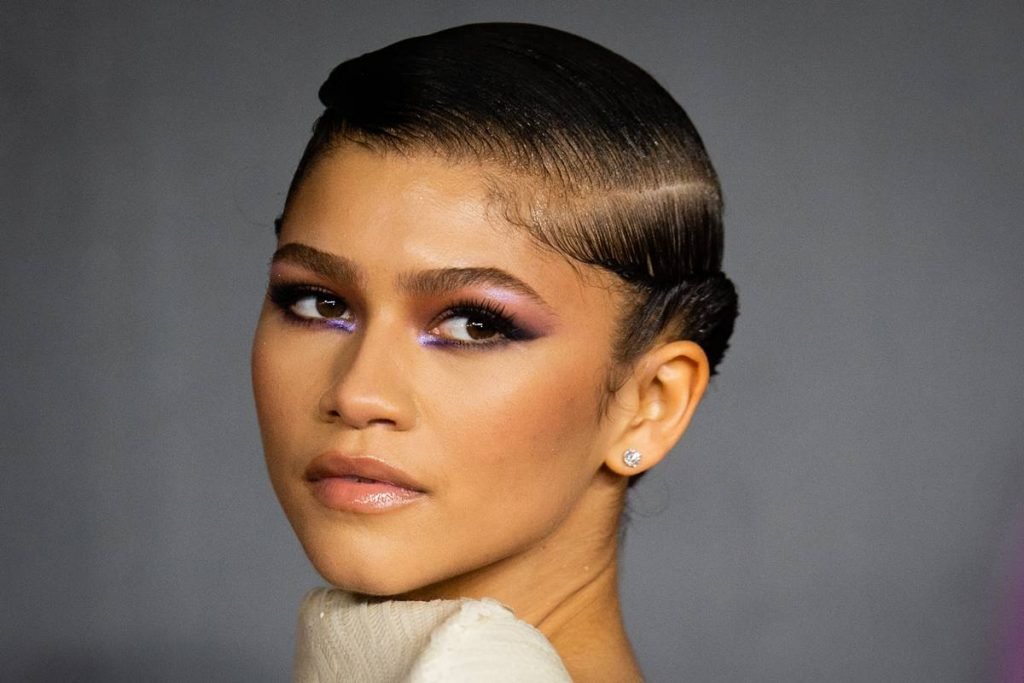 Zendaya vive triângulo amoroso em novo filme com cenas picantes