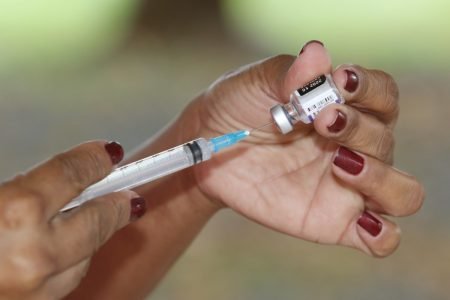 GDF já aplicou 3,5 milhões de doses da vacina contra a Covid-19