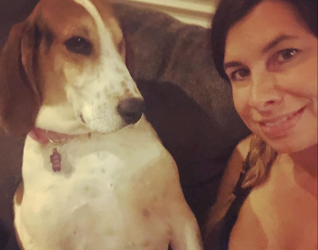 Cachorro detecta câncer em tutora