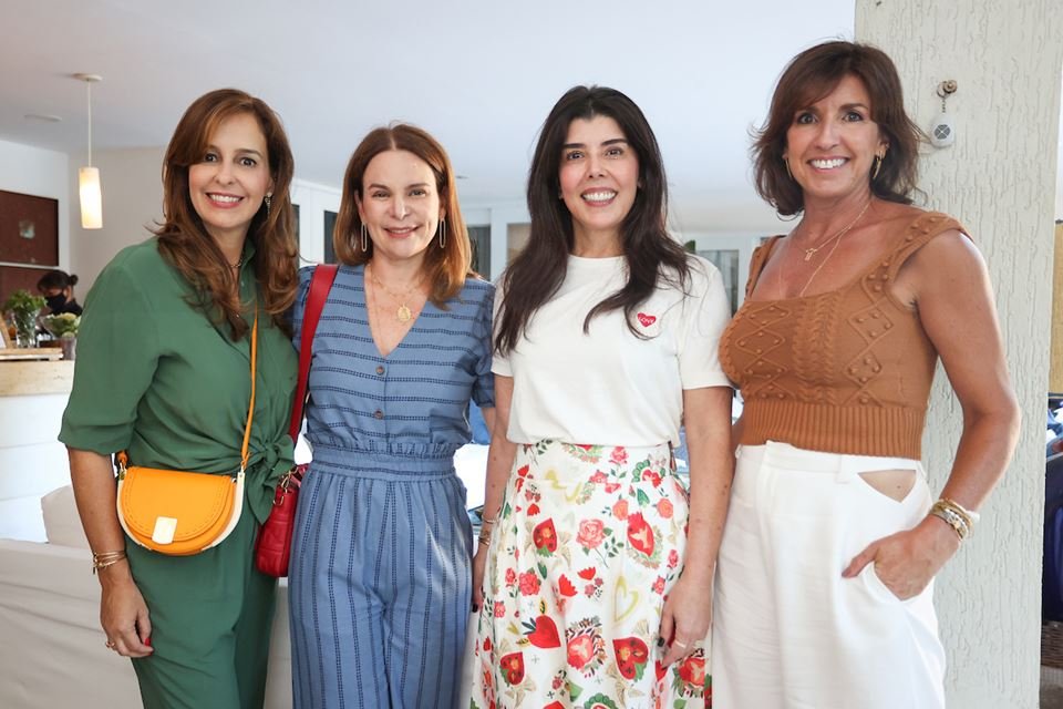 Marcela Villasboas, Isabela Lira, Ana Luisa Cascão e Dani Kniggendorf
