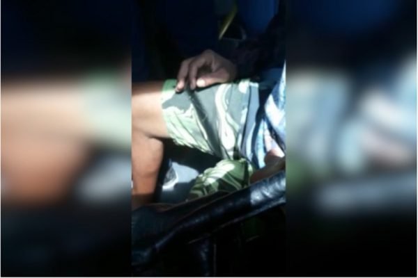 Vídeo Mulher Flagra Homem Se Masturbando Ao Lado Dela Em ônibus 3679