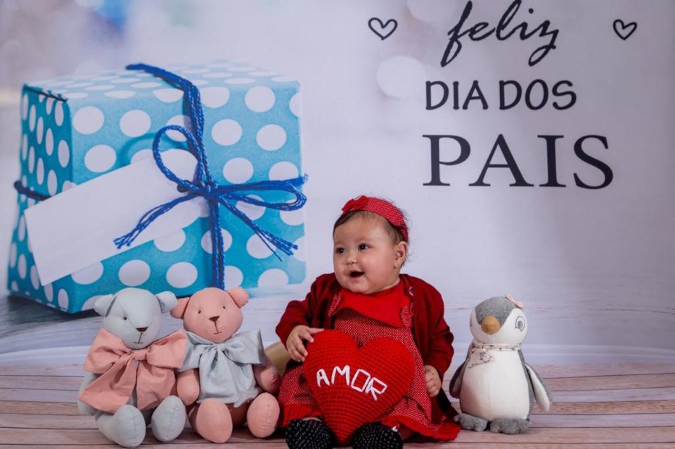 casal e bebê