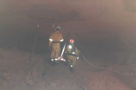 Grupo de 12 pessoas foi atingido por desabamento do teto da Gruta Duas Bocas, em Altinópolis
