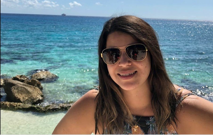 PM Rafael Mendonça matou a mulher, Patrícia Lira Mendonça, no Rio de Janeiro. Foi o segundo feminicídio de um policial contra a esposa em 15 dias