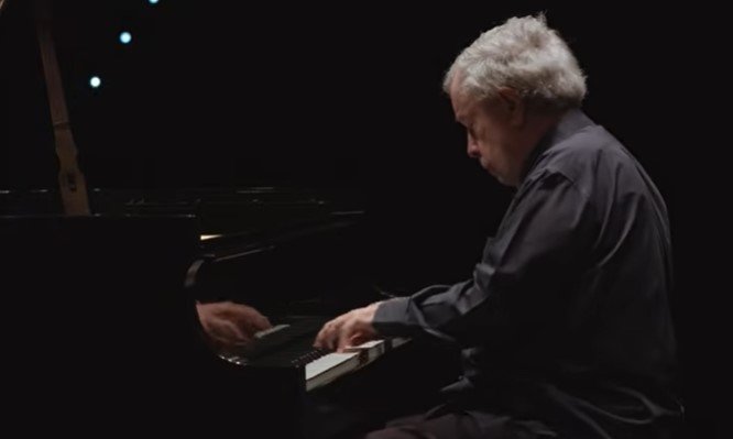 Nelson Freire em recital em Brasília