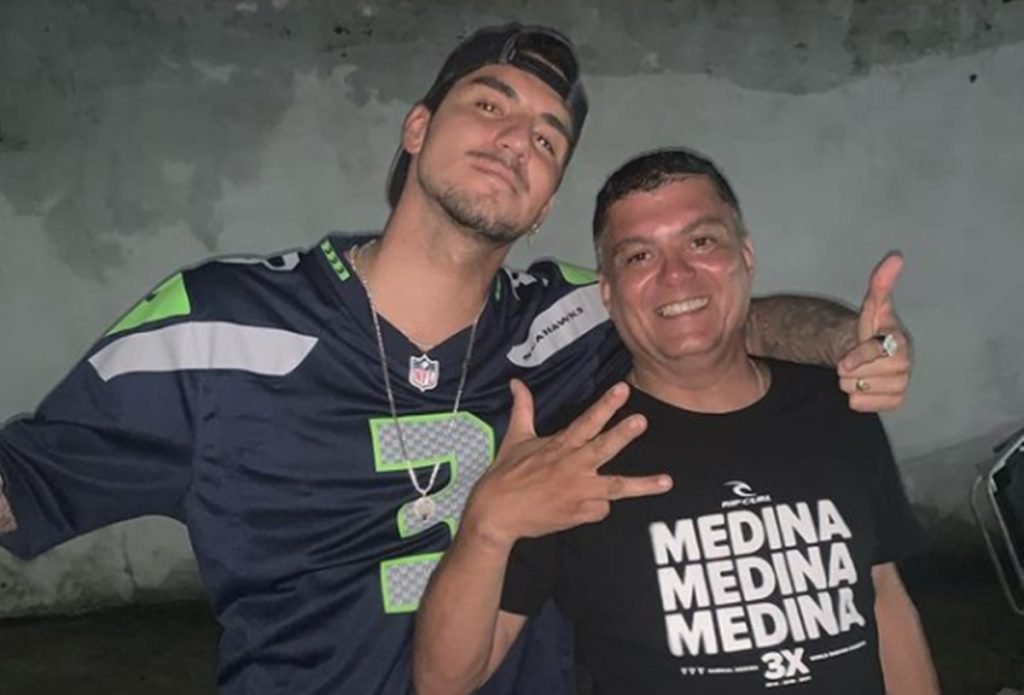 Gabriel Medina e o pai