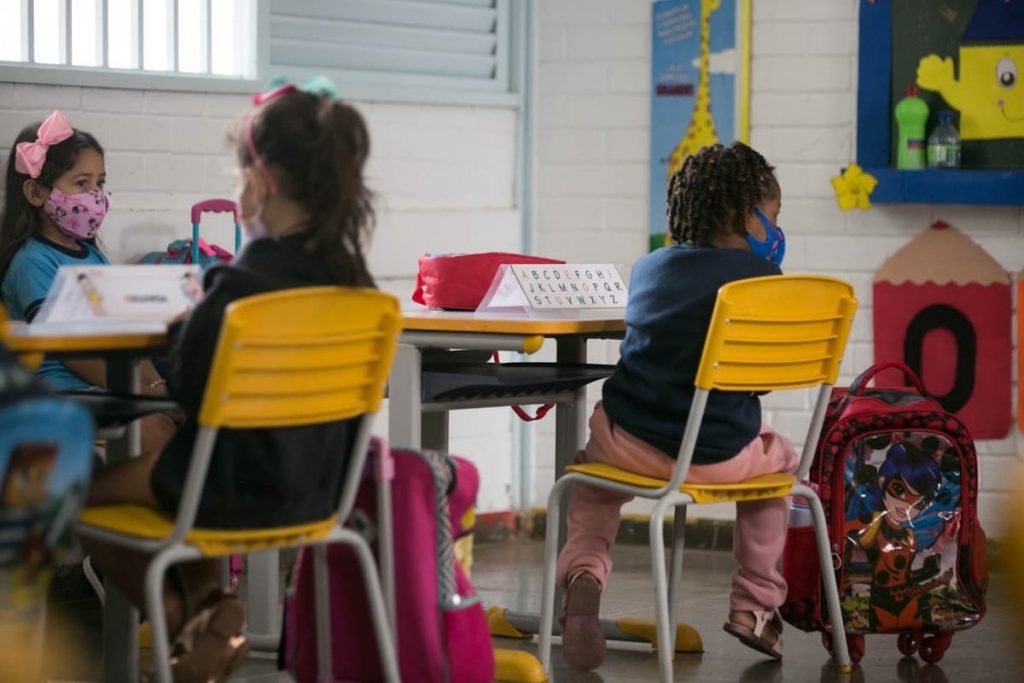 Sala de aula em escola pública