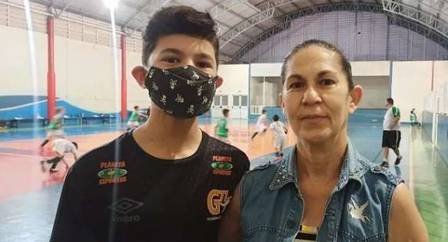 Filho de Eliza Samudio e Bruno já tem data para estrear como goleiro