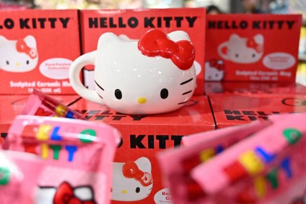 Itens para quem é fã de Hello Kitty - 21/10/2019 - UOL Economia