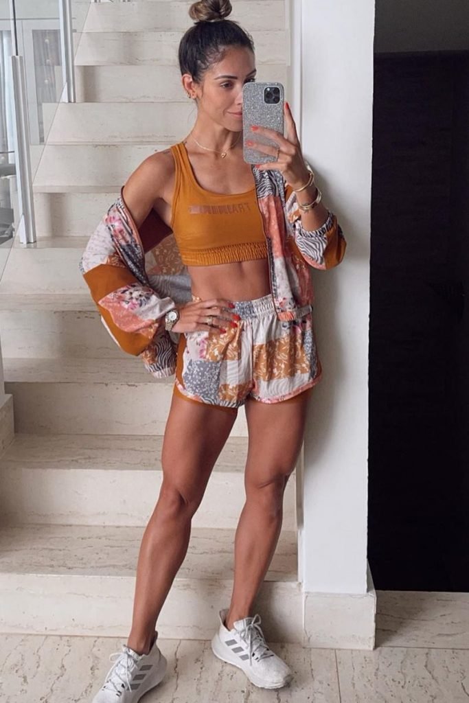 Bella Falconi