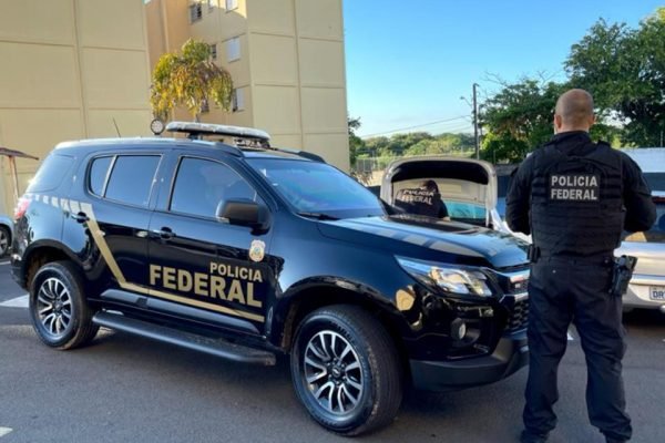 Operacao da PF mira suspeitos de assalto em Aracatuba