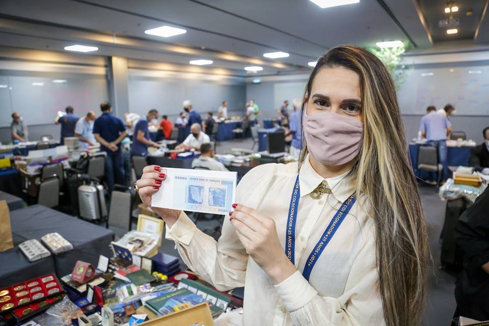 Comercializadora de moedas estrangeiras