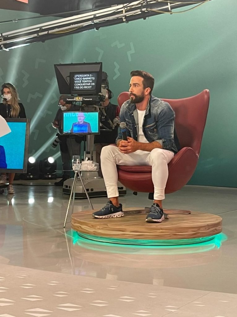 Erasmo Viana grava Hora do Faro